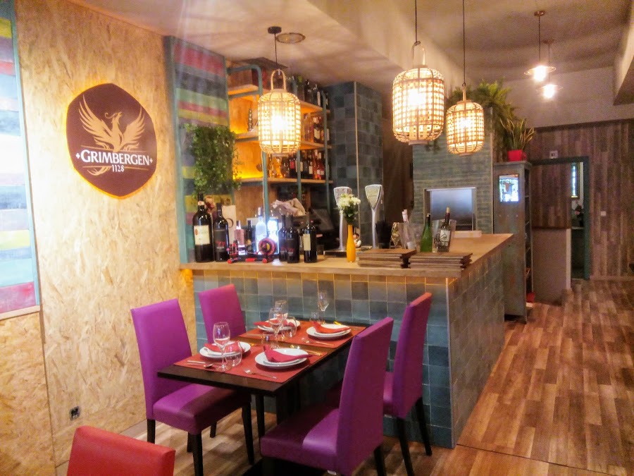 Curry - Indian food restaurant