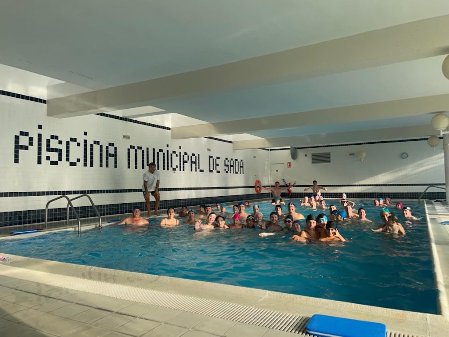 Edificio Social y Piscina Cubierta la Galería