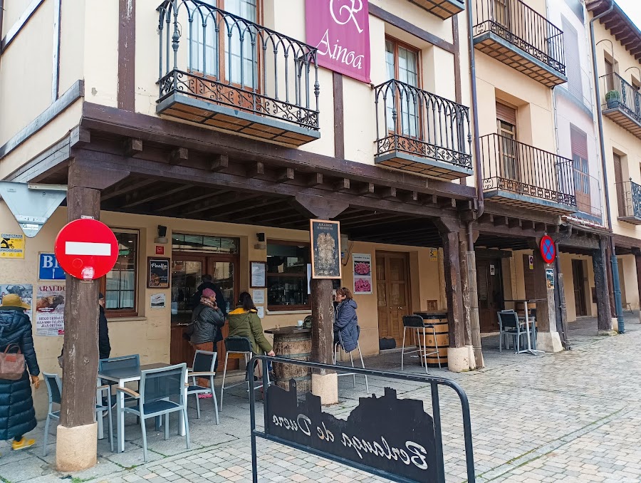Hostal Ainoa