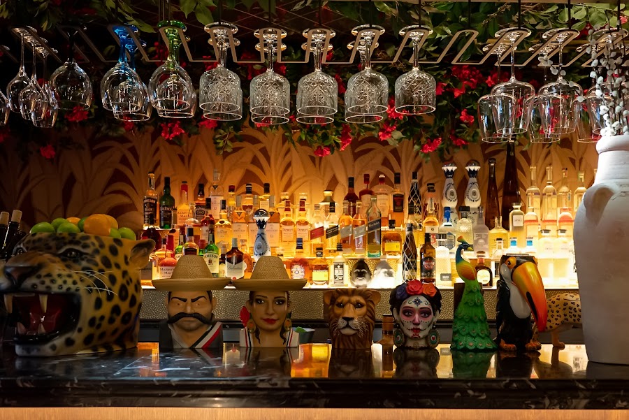 Maison Jaguar, restaurante mexicano con espectáculo