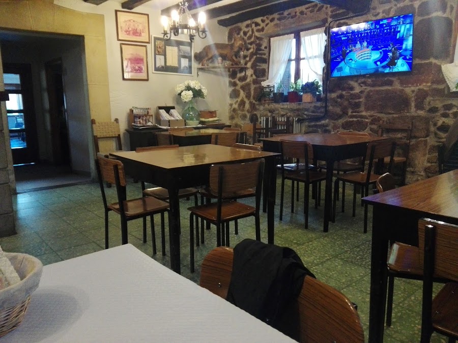Restaurante y pensión Uxarte - ARRASATE / MONDRAGON