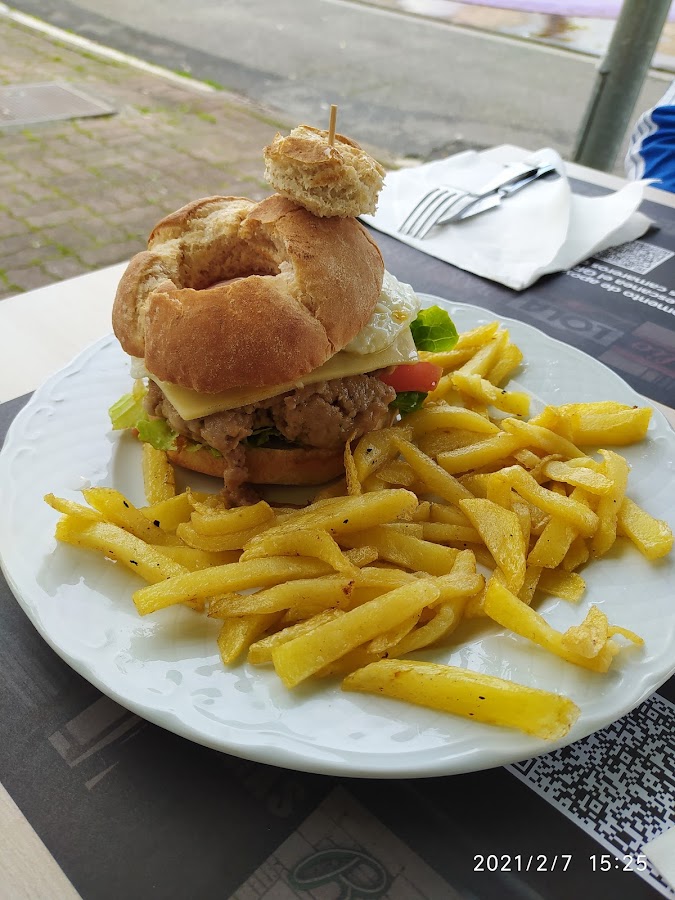 Santueneako Gure Elkartea Taberna