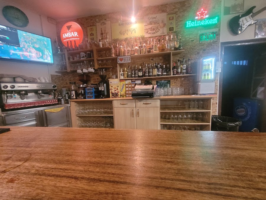 Bar “Piscina de Igúzquiza”.