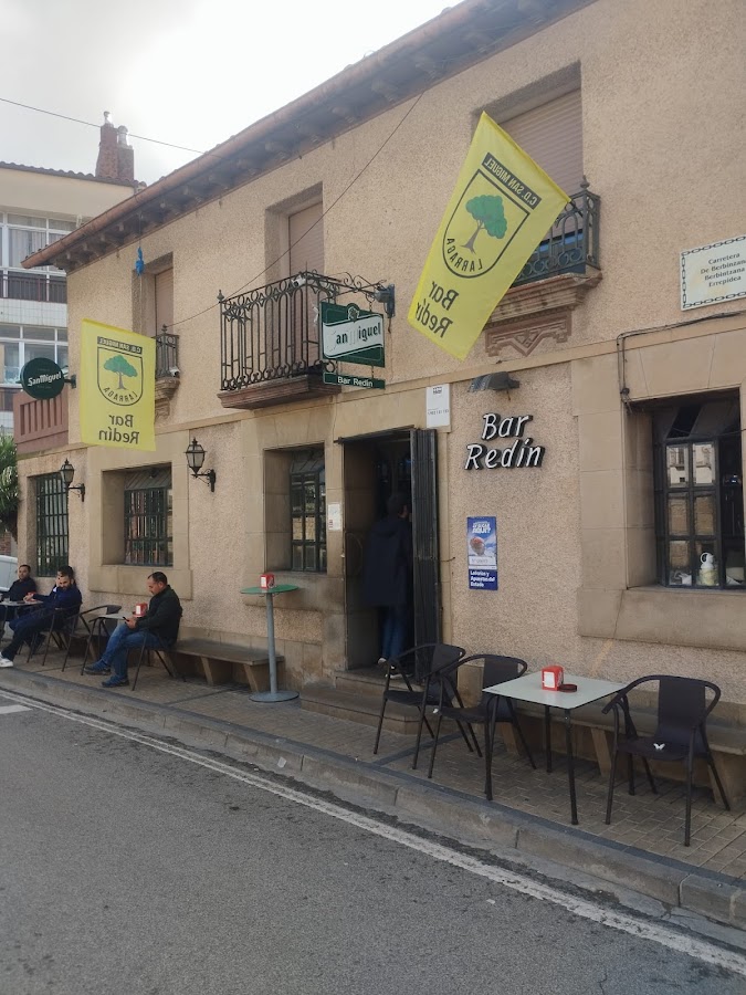 Bar Redín