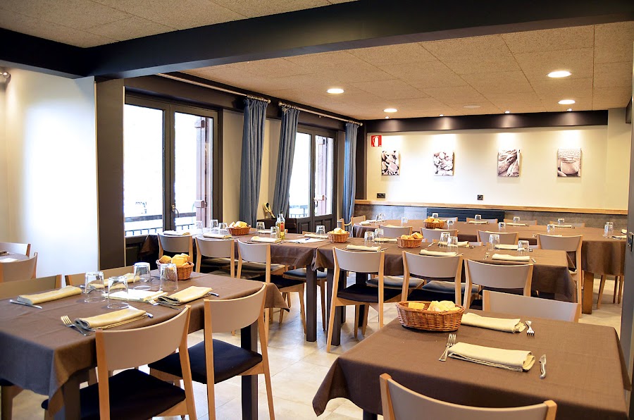 Zalain | Hostal